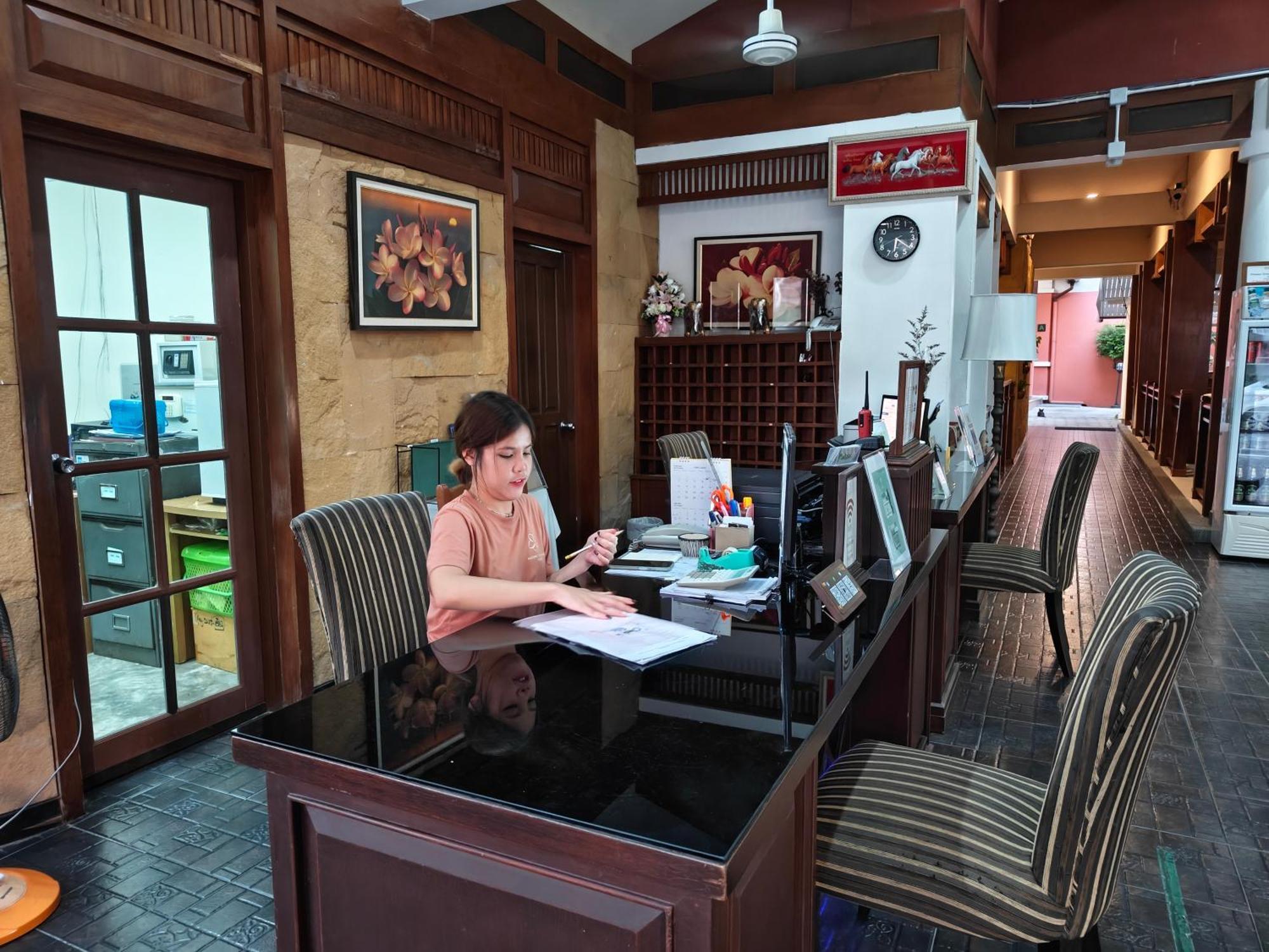 Phuket Leelavadee Hua Ting Resort Patong Εξωτερικό φωτογραφία