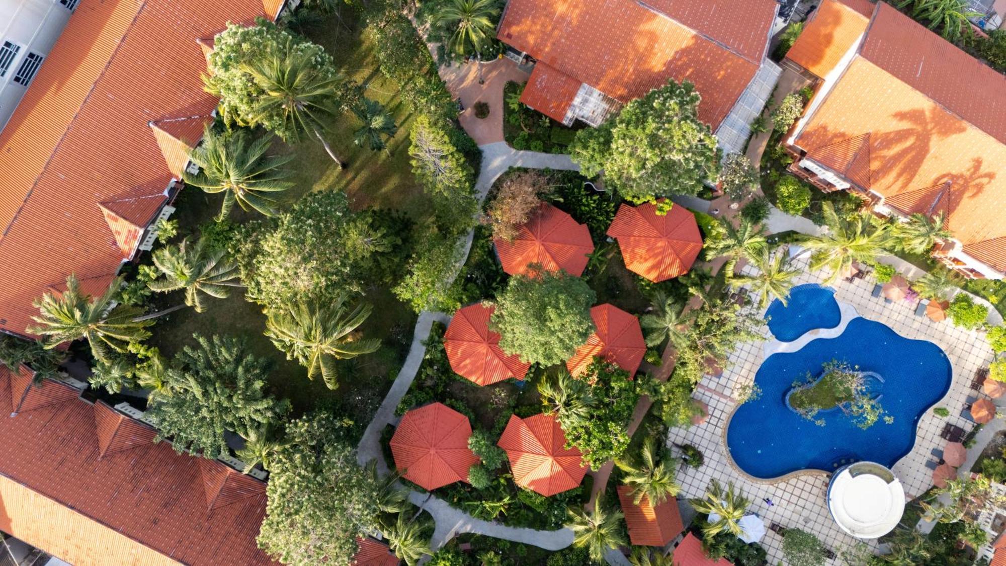 Phuket Leelavadee Hua Ting Resort Patong Εξωτερικό φωτογραφία