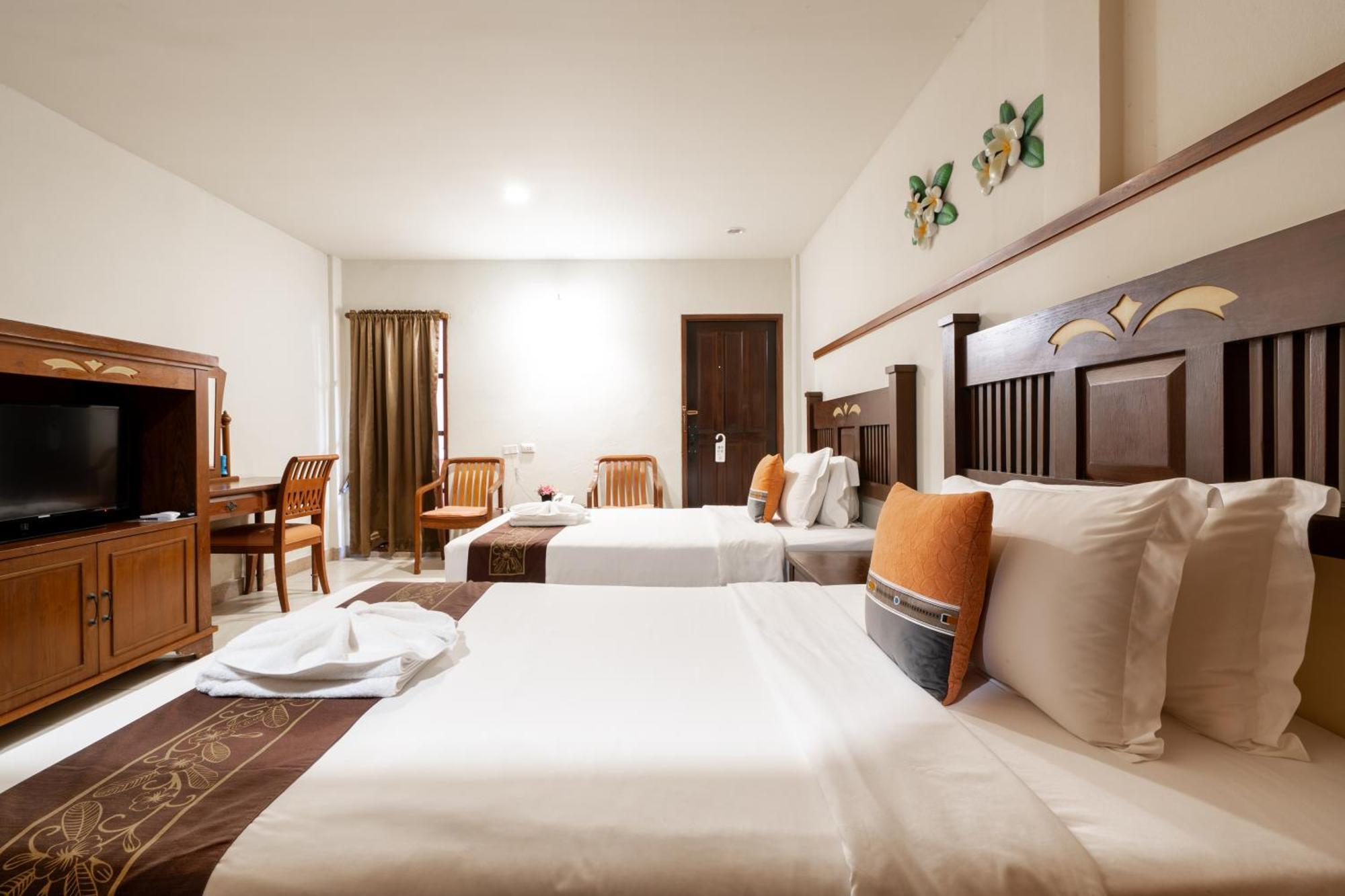 Phuket Leelavadee Hua Ting Resort Patong Εξωτερικό φωτογραφία